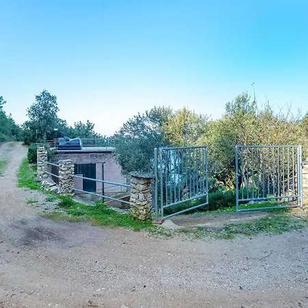 House Hidden Bay *